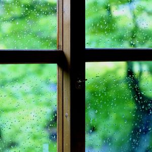 窓ガラスの飛散防止対策も春フィルム工房に所属するスタッフにお任せ